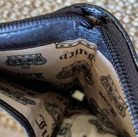 Juicy Couture Wallet Bundle - Picture 3 of 7